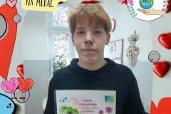 Niebieski-i-Zolty-Zabawny-Dzien-Przyjazni-Wpis-na-Instagram_20251222_135210_0006