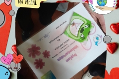 Niebieski-i-Zolty-Zabawny-Dzien-Przyjazni-Wpis-na-Instagram_20251222_135212_0012