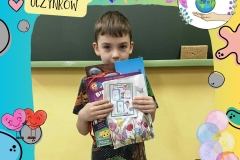 Niebieski-i-Zolty-Zabawny-Dzien-Przyjazni-Wpis-na-Instagram_20251128_111547_0013