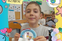 Niebieski-i-Zolty-Zabawny-Dzien-Przyjazni-Wpis-na-Instagram_20251128_111547_0018